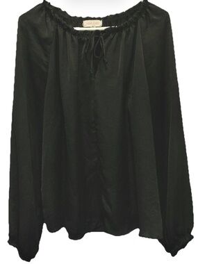 Womens Med Black relaxed long-sleeve blouse top. Shirred sleeves/neck. No flaws